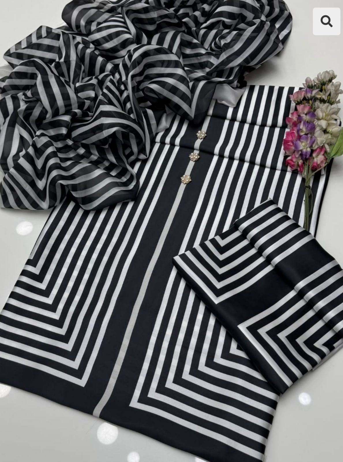 Laila Silk Printed 3pc Unstiched