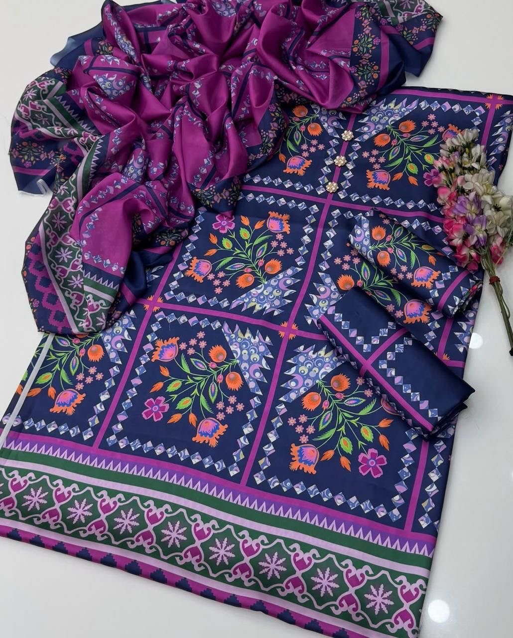 Laila Silk Printed 3pc Unstiched