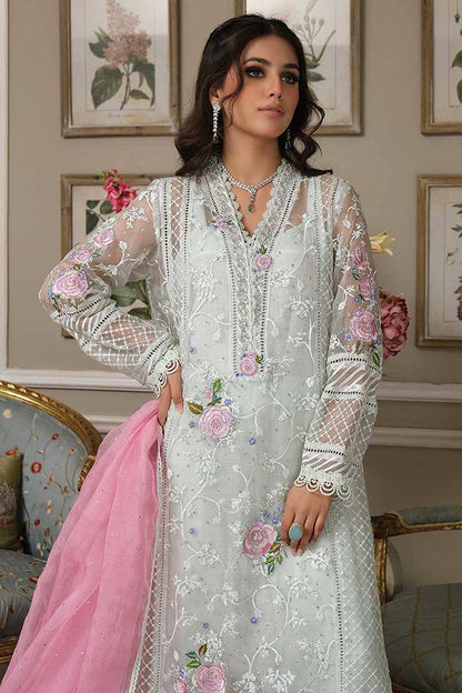 HEAVY EMBROIDERED LAWN 3PC