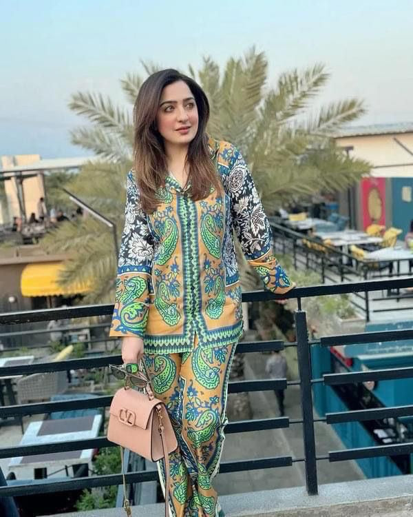 Lulusar Unstiched  Printed Silk (9063)